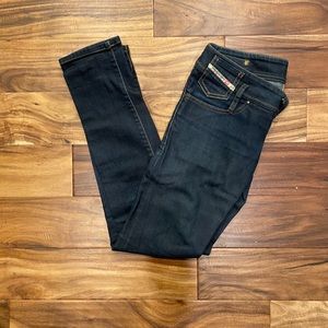 Women’s Diesel Skinny Jeans Size 25x32